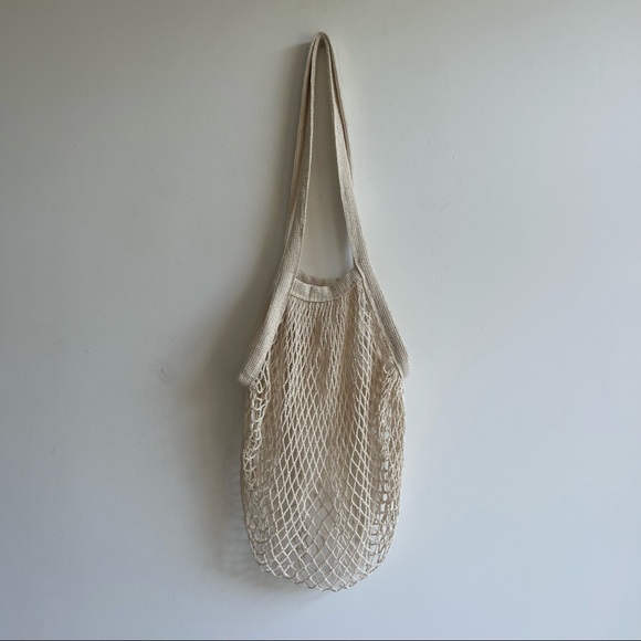 Cream mesh minimalist market tote beach vacation - Picture 6 of 8